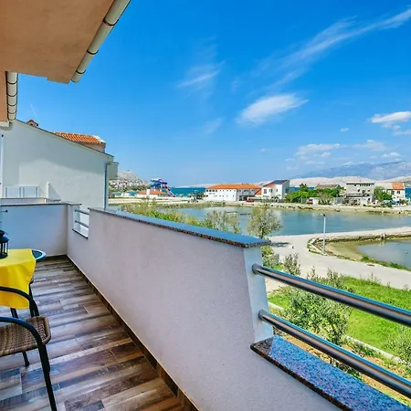 Apartments Rija Pag Town Exterior foto